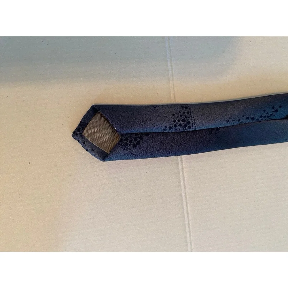 Rick Bennett Mens Navy Blue Abstract Geometric Pattern Necktie Modern Silk Blend